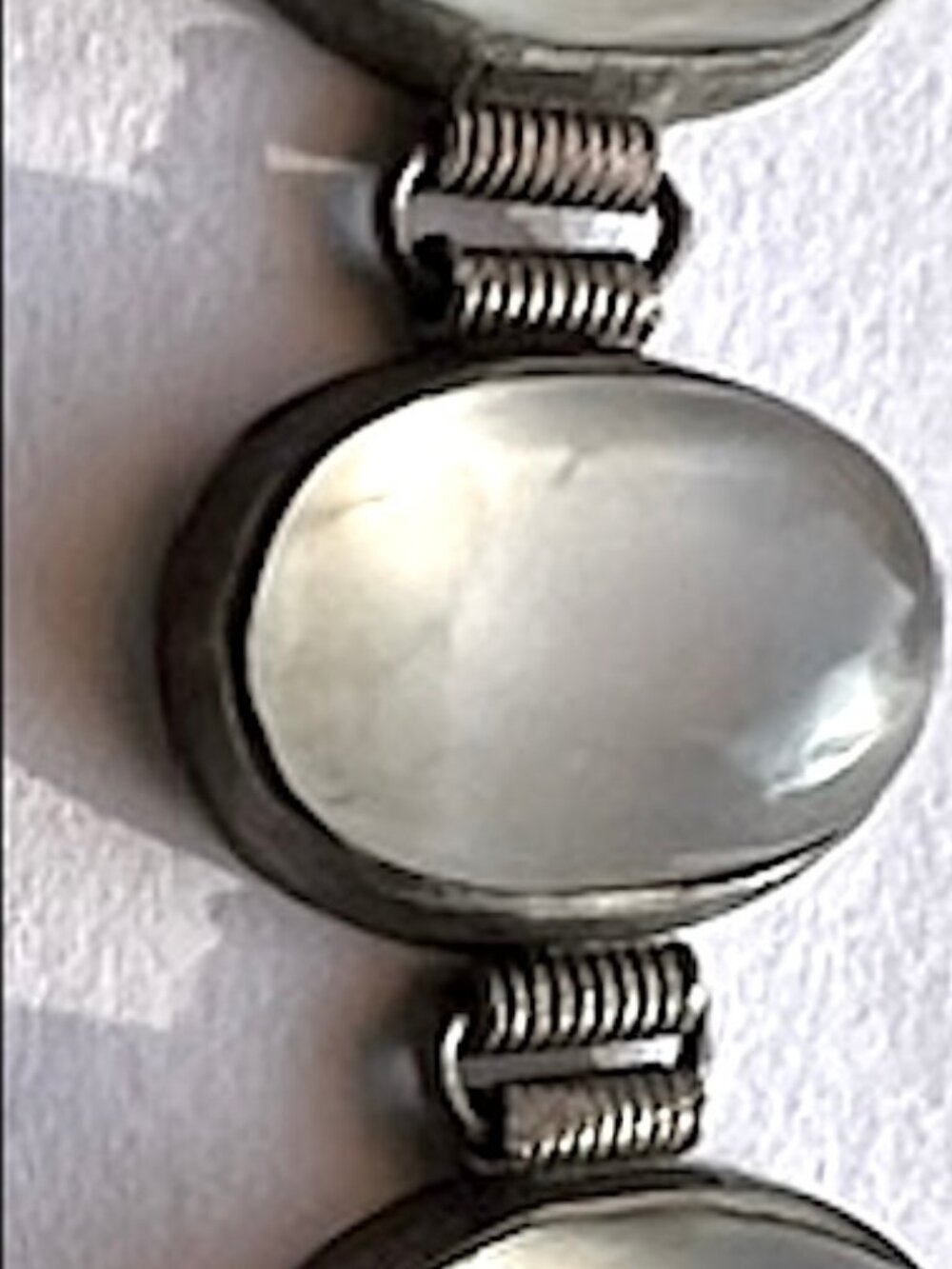 Vintage Silver Tone Moonstone Opalite Cabochon Bracelet 7 7/16" L - Picture 10 of 16